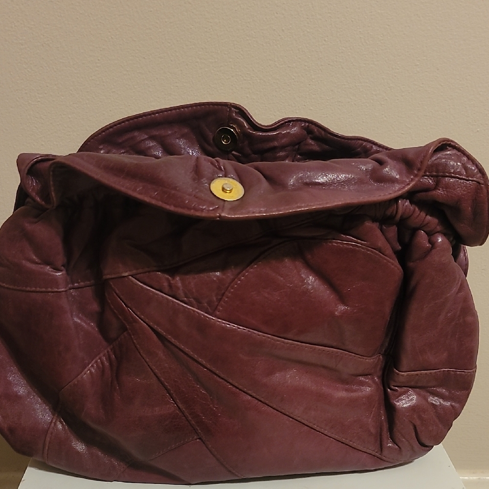 Chic Maroon Leather Shoulder Bag